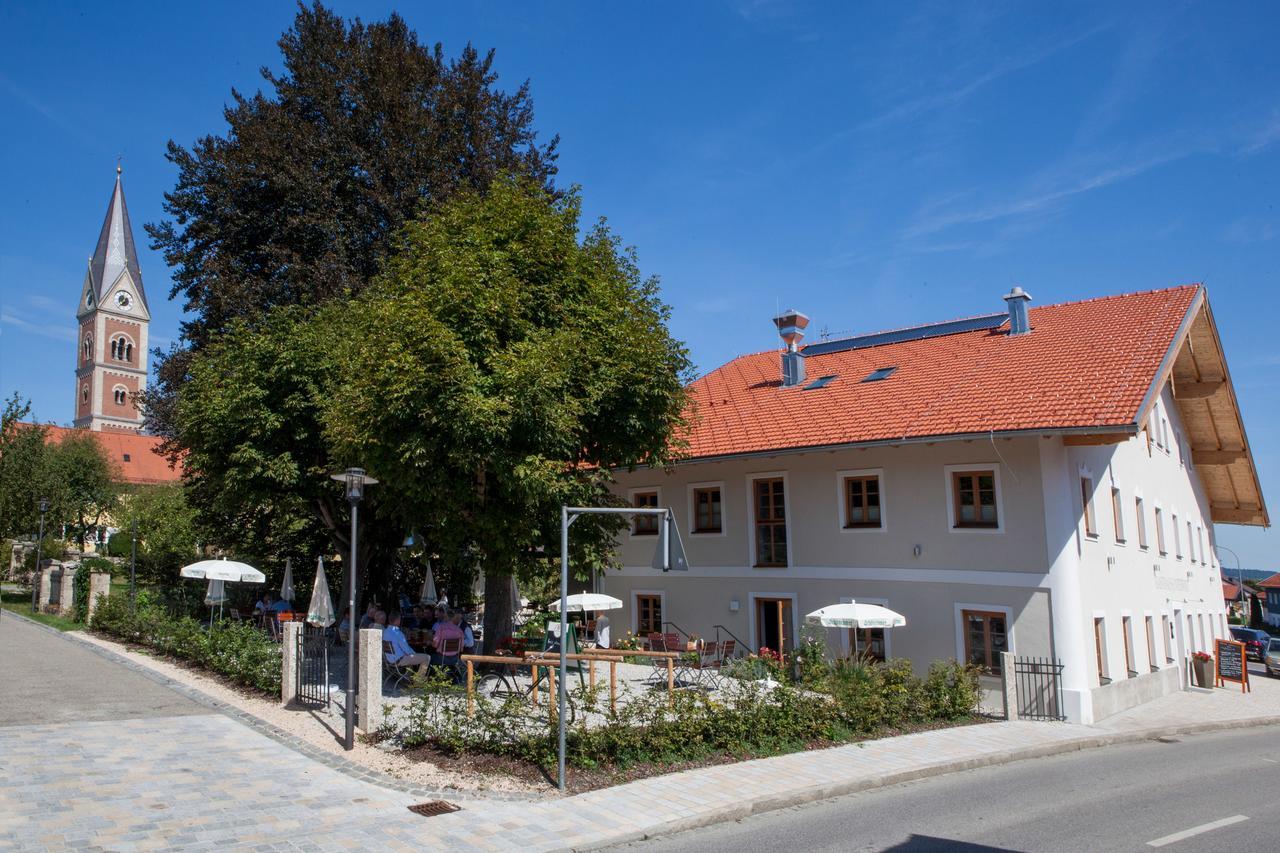 Fridolfing Gasthaus Unterwirt מראה חיצוני תמונה